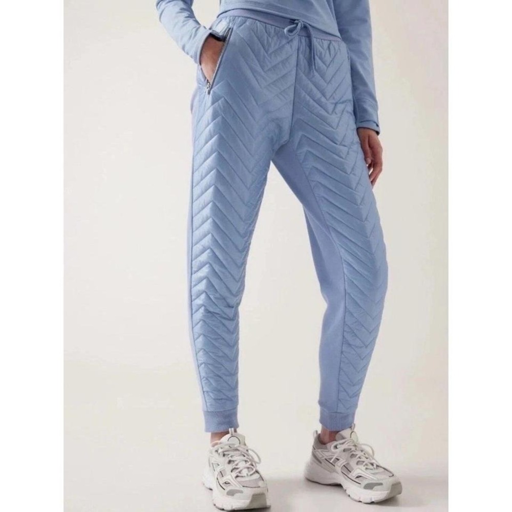 Womens Athleta Apres Ski‎ Down Quilted Light Blue Jogger Pants